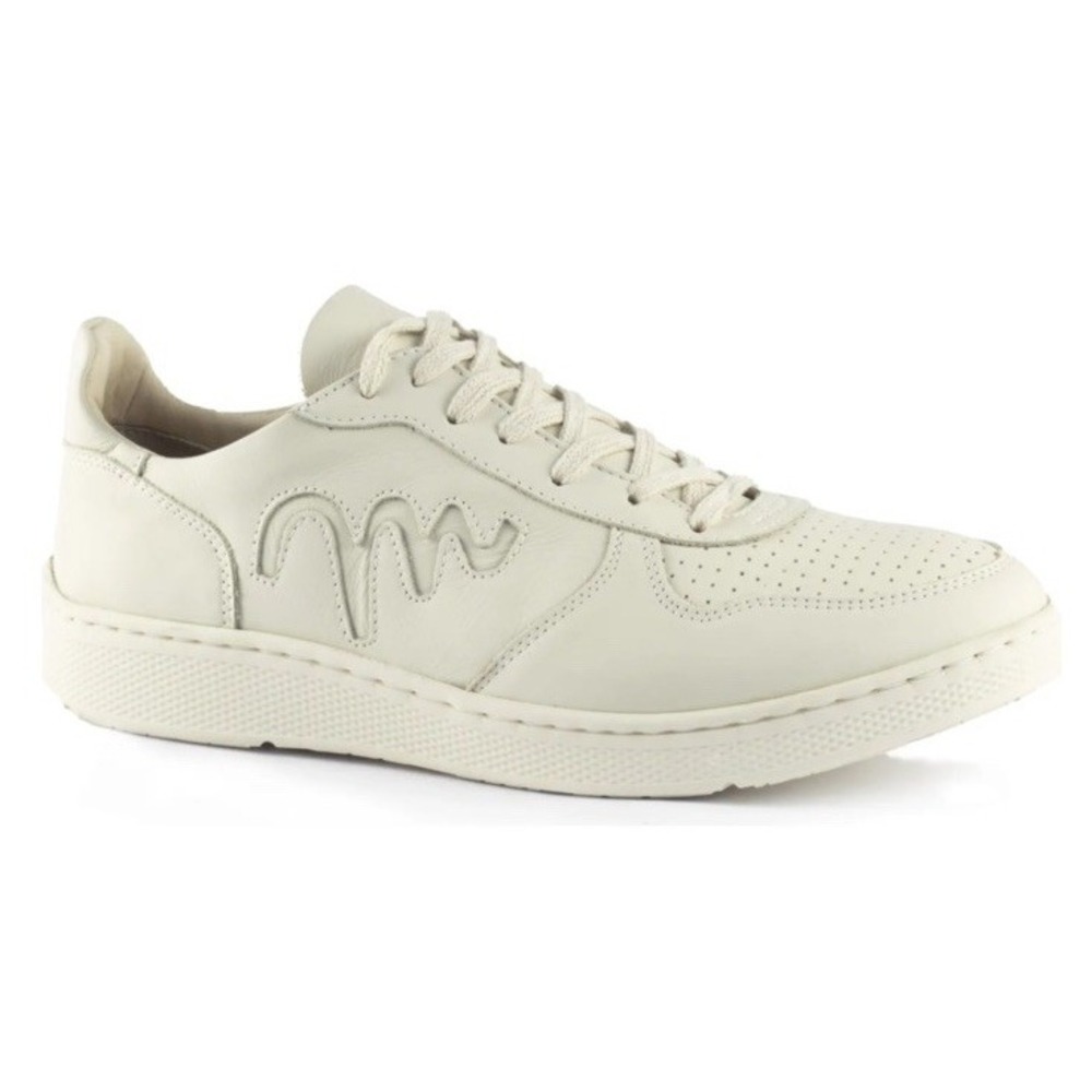 Sandro Moscoloni Perforated Low Top Leather Sneaker For Her Made In Brazil Sz 10